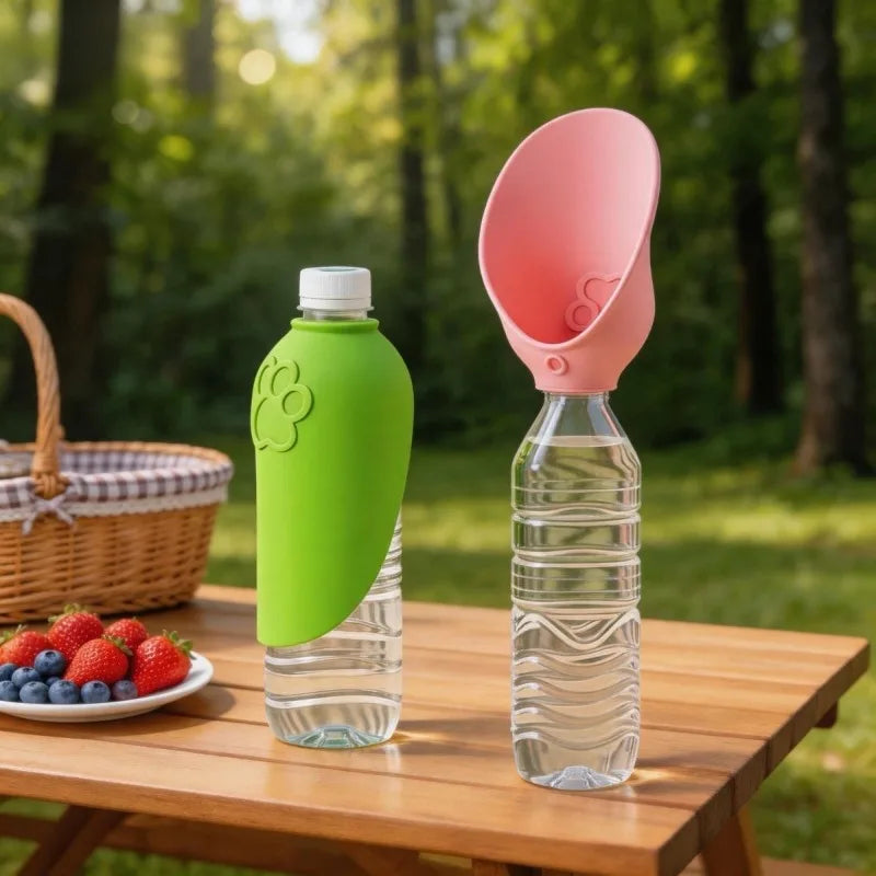 Dispensador de Agua Portátil para Mascotas, Taza Plegable para Perros y Gatos con Botella Intercambiable Tazón de Agua Universal para Viajes al Aire Libre, Perfecto para Caminatas y Senderismo.