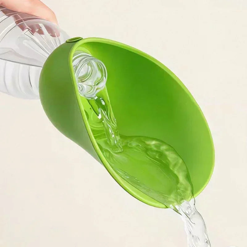 Dispensador de Agua Portátil para Mascotas, Taza Plegable para Perros y Gatos con Botella Intercambiable Tazón de Agua Universal para Viajes al Aire Libre, Perfecto para Caminatas y Senderismo.